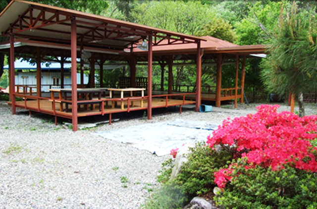 곰바위 산장